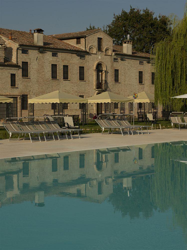 Hotel Corte Arcangeli 3*